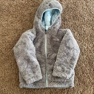 COPY - The north face reversible puffy/ fleece jacket.